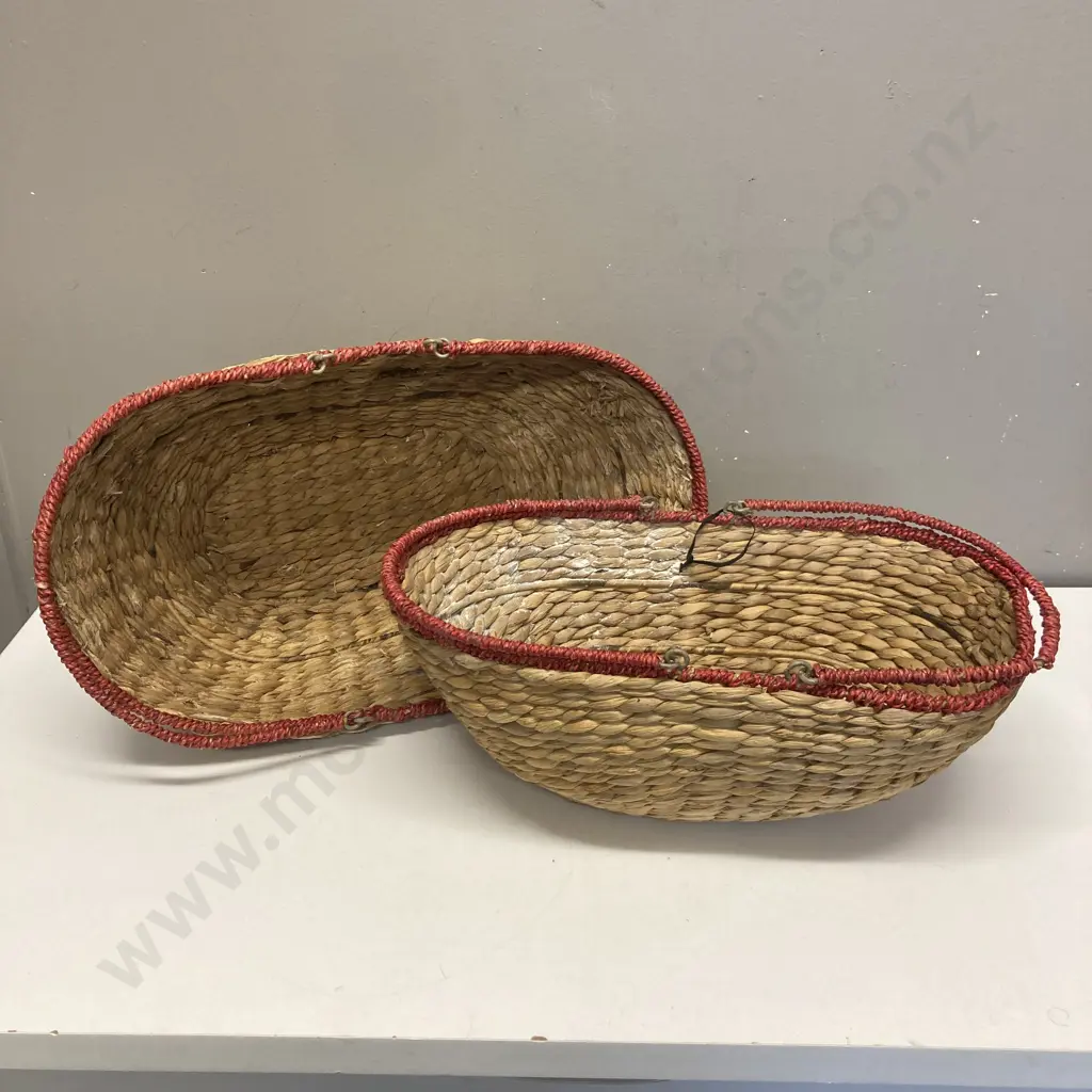 Woven Water Hyacinth Baskets Image 1++